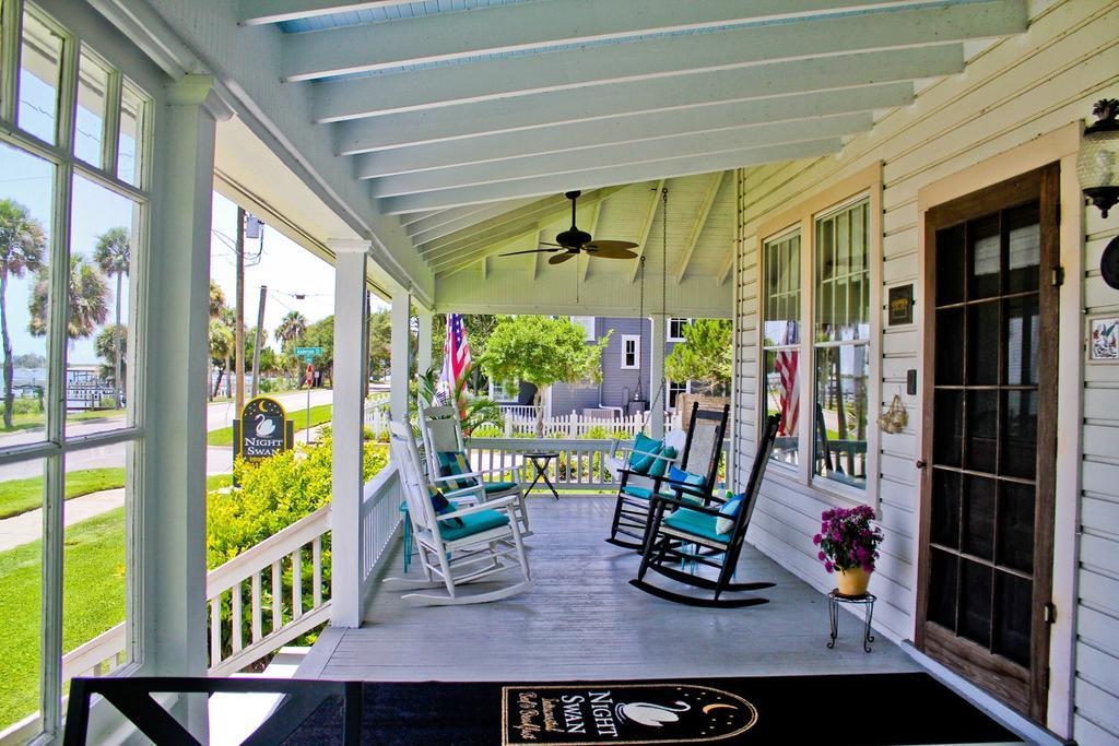 Night Swan Intracoastal Bed & Breakfast New Smyrna Beach Exterior foto