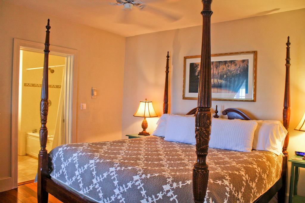 Night Swan Intracoastal Bed & Breakfast New Smyrna Beach Exterior foto